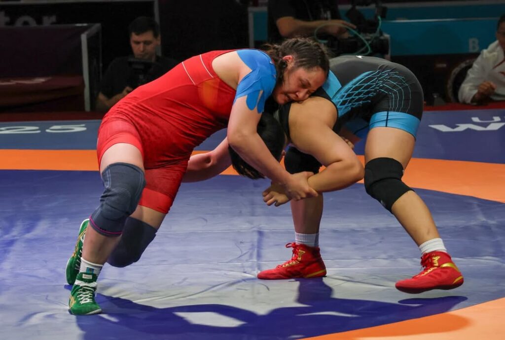 Жамиля Бакбергенова завоевала золотую медаль чемпионата Азии по женской борьбе